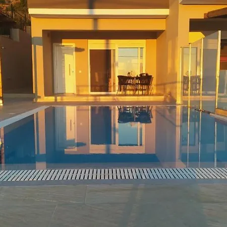 Lila's Maisonette With Private Pool *